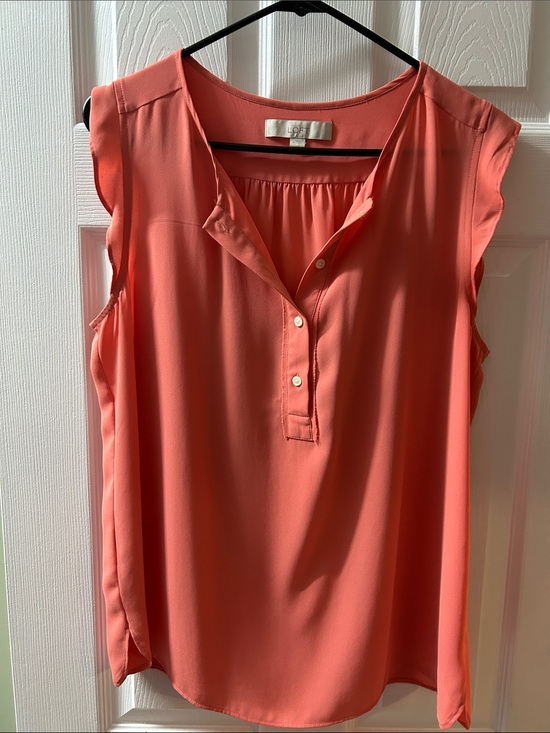 LOFT Tops - Loft Sleeveless Coral Button-Front Women's Top, large